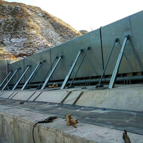 云南液压升降坝应用于水电站案例实拍